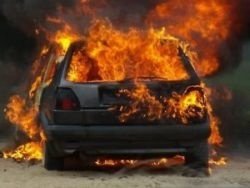 Спасатели МЧС России ликвидировали пожар в частном легковом автомобиле в Новокузнецком ГО